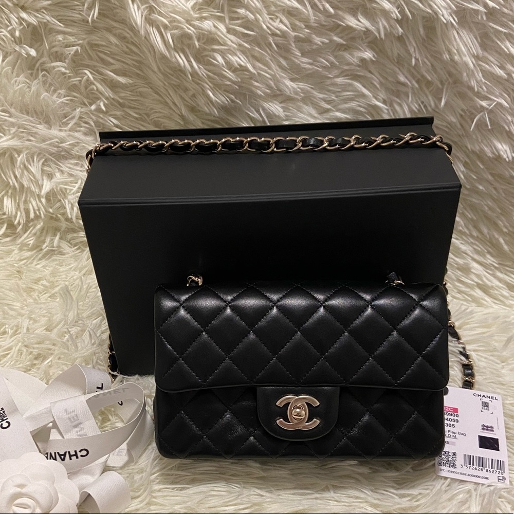 Chanel Mini Flap Bag (Free Dior Lip Glow) - Picture 3 of 17